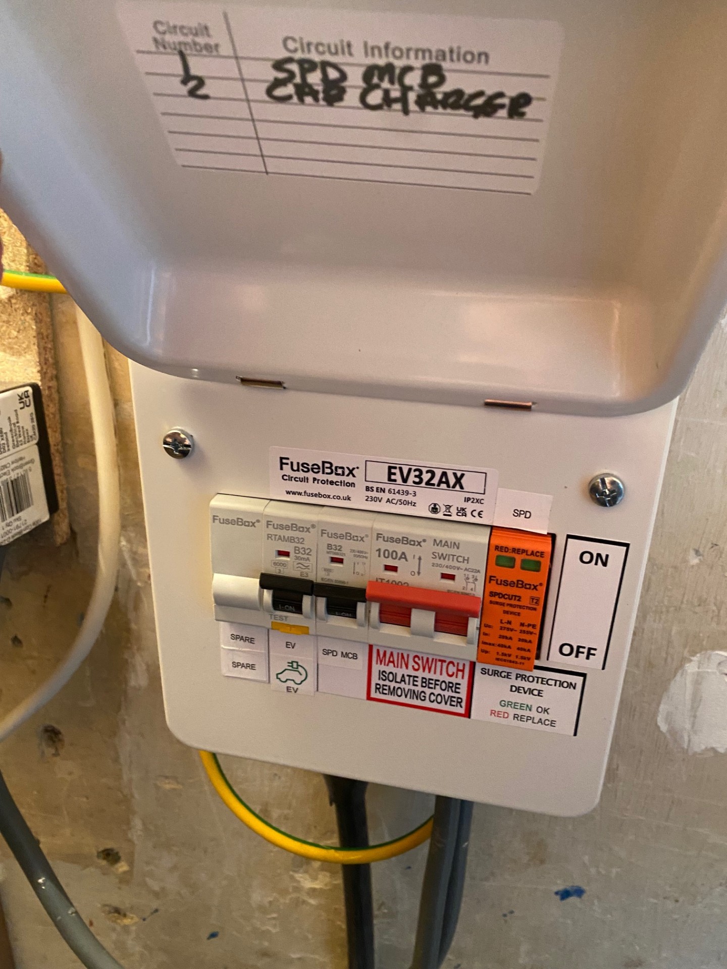 EV charger dedicated fusebox and circuit protection