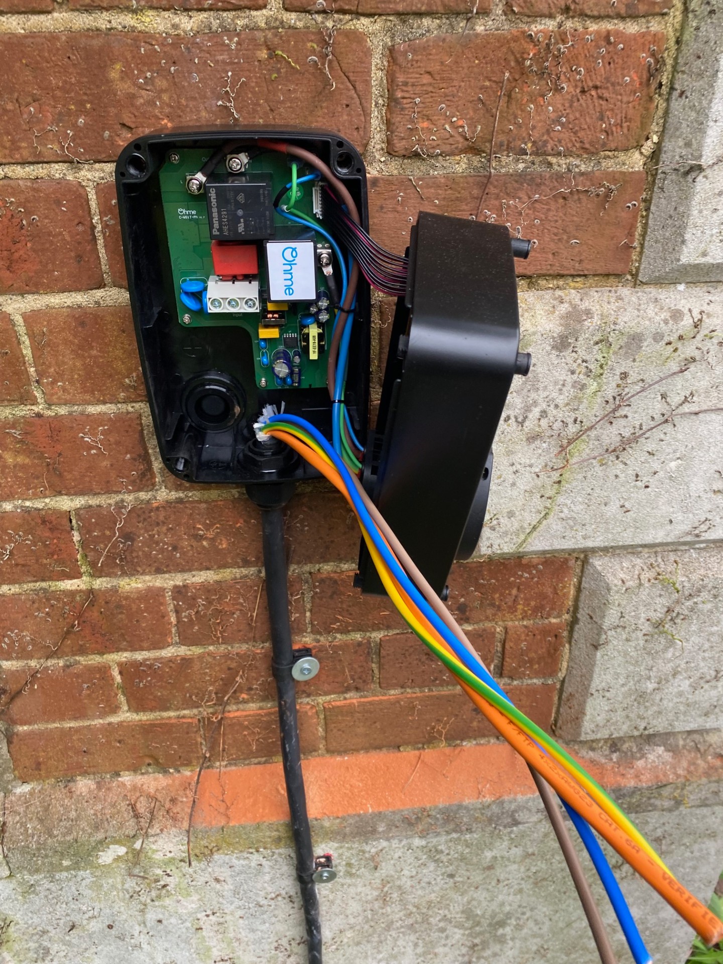 Ohme charger wiring and electrical connections